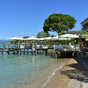 *** Hotel Pace Italy